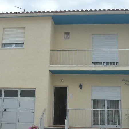 Holidays 71 招待所