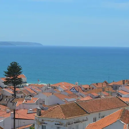 Holidays 71 نازاريه