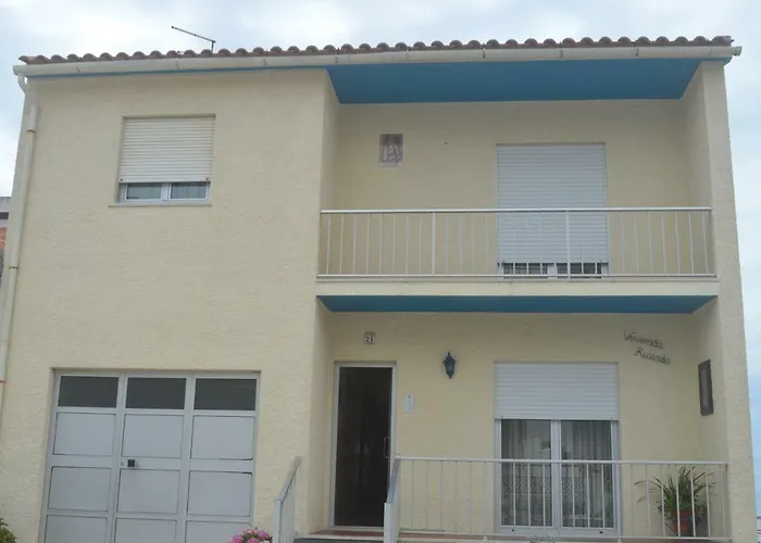 Holidays 71 בית הארחה